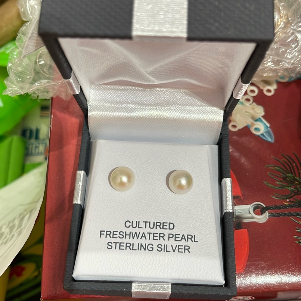 Silver Cultured Freshwater Pearl Earrings